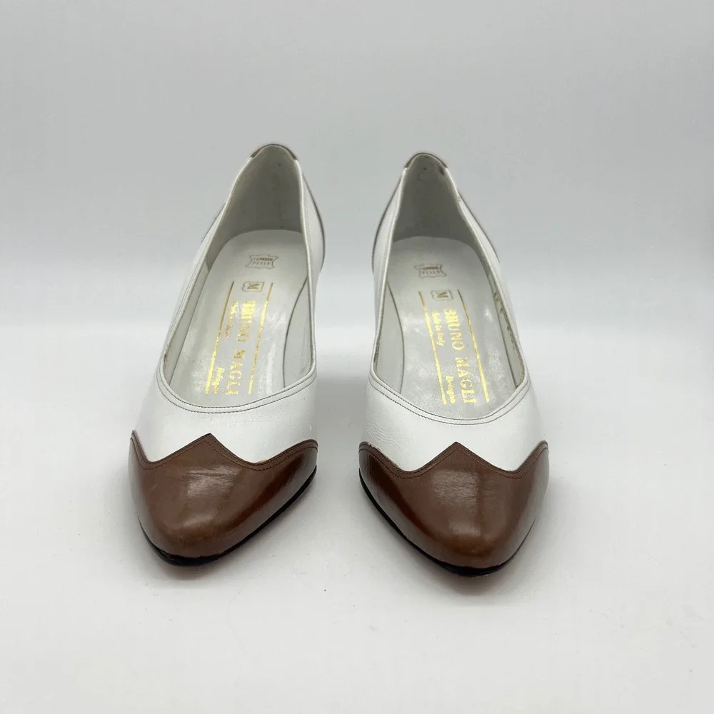 Bruno Magli Leather‎ Pumps Heels Brown White Pointed Toe Italy Size 6 AA